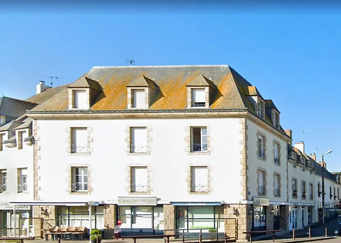 Le Skipper - Les De La Cote D'amour